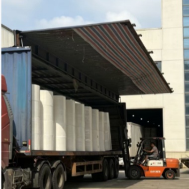 Fornecimento estável, entrega no prazo | Fujian Hanhe Sanitary Products Co., Ltd. garante fornecimento confiável de celulose de madeira, não afetado por turbulências externas